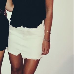 🚫 SOLD🚫 BDG Denim Mini Skirt